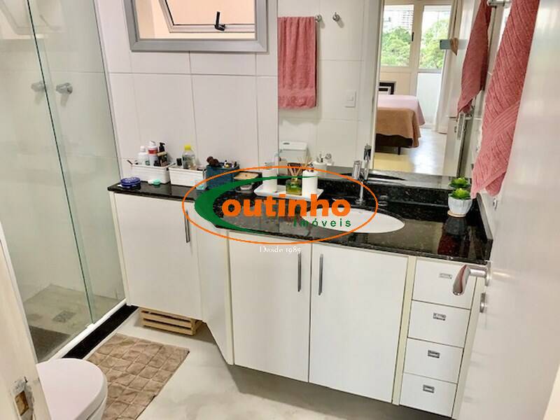 Apartamento à venda com 3 quartos, 122m² - Foto 17