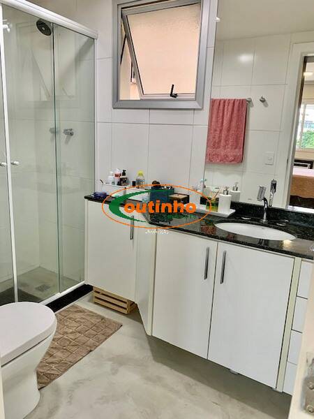 Apartamento à venda com 3 quartos, 122m² - Foto 18