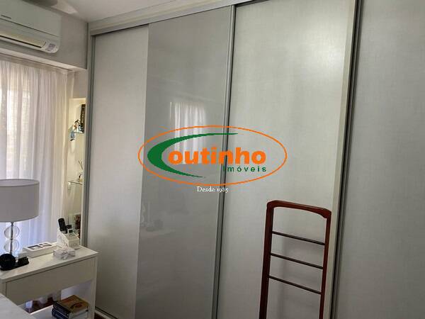 Apartamento à venda com 2 quartos, 80m² - Foto 10