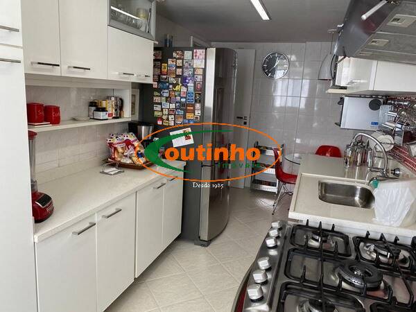 Apartamento à venda com 2 quartos, 80m² - Foto 27