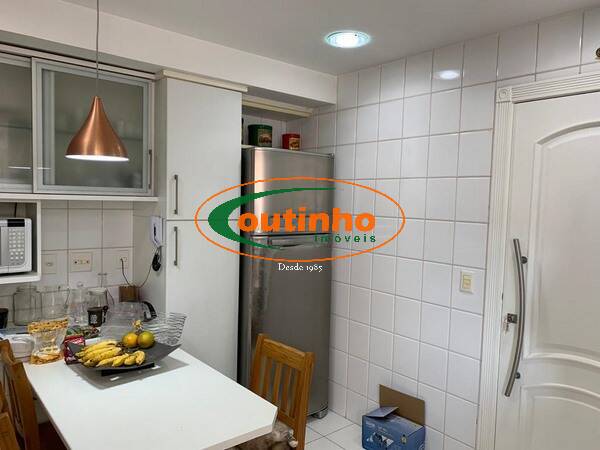 Cobertura à venda com 3 quartos, 256m² - Foto 32