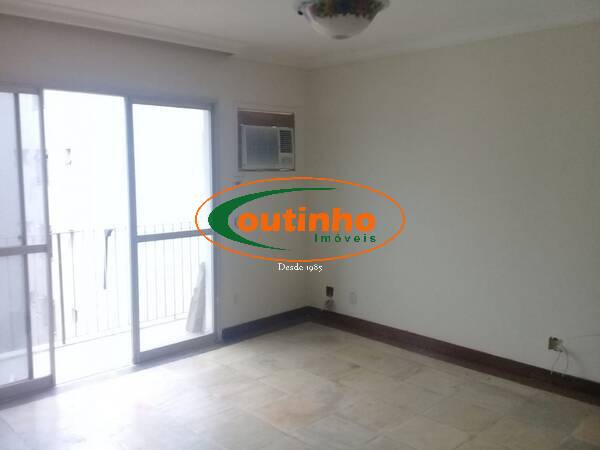 Apartamento à venda com 3 quartos, 129m² - Foto 3