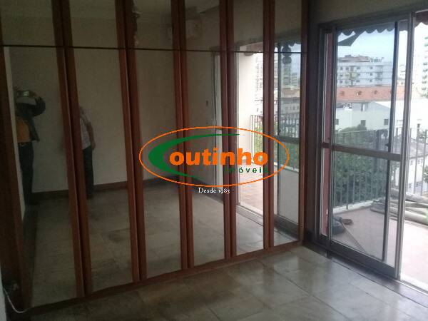 Apartamento à venda com 3 quartos, 129m² - Foto 8