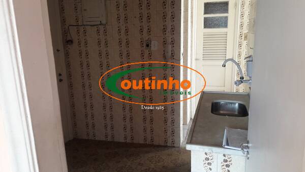 Apartamento à venda com 2 quartos, 80m² - Foto 15