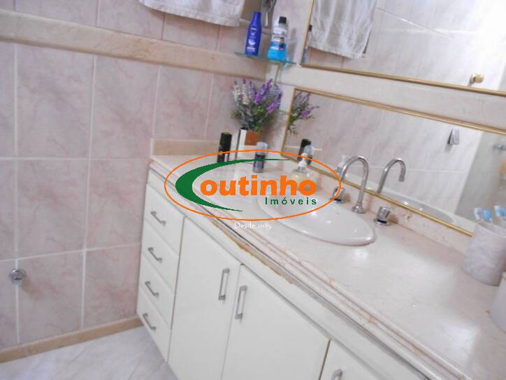 Apartamento à venda com 3 quartos, 215m² - Foto 11