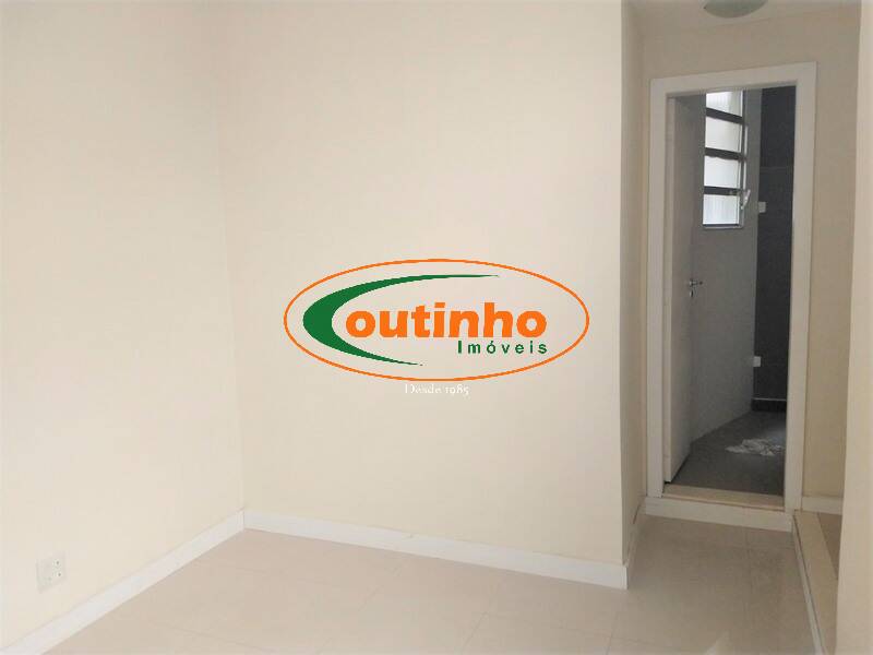 Apartamento à venda com 2 quartos, 65m² - Foto 13