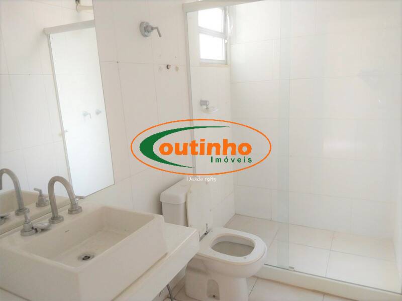 Apartamento à venda com 2 quartos, 65m² - Foto 25