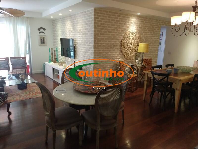 Apartamento à venda com 4 quartos, 155m² - Foto 2