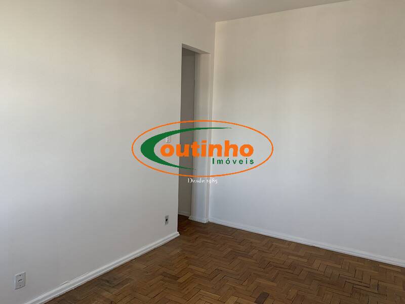 Apartamento à venda com 2 quartos, 57m² - Foto 9