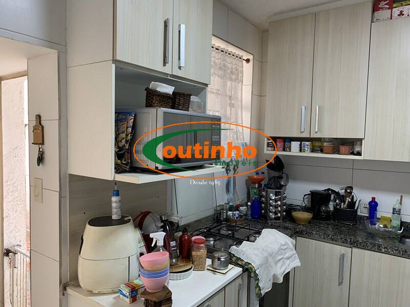 Casa à venda com 4 quartos, 200m² - Foto 6