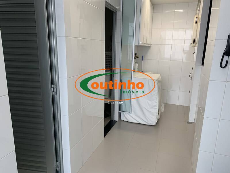 Casa à venda com 3 quartos, 210m² - Foto 30