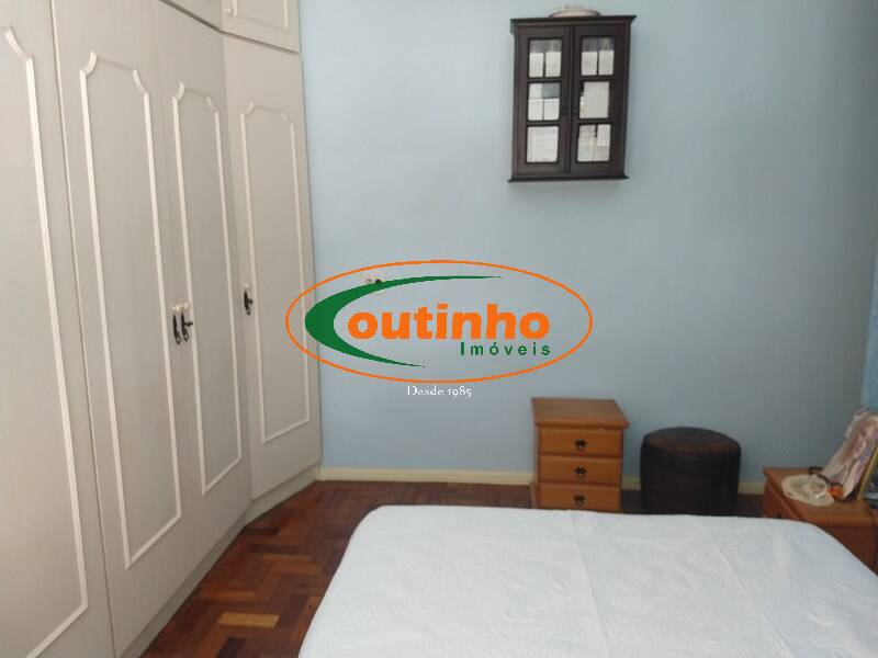 Apartamento à venda com 3 quartos, 94m² - Foto 26