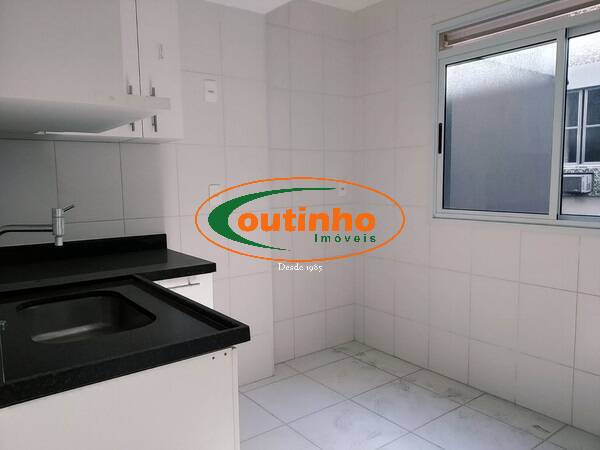 Apartamento à venda com 2 quartos, 74m² - Foto 20