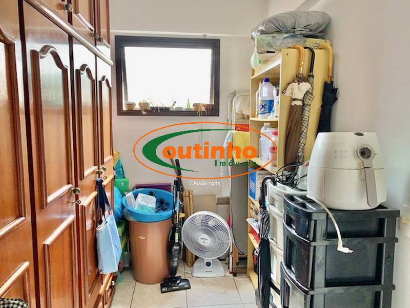 Apartamento à venda com 3 quartos, 99m² - Foto 12