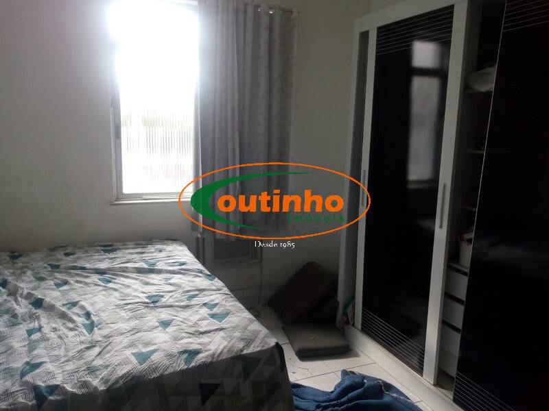 Apartamento à venda com 2 quartos, 68m² - Foto 9