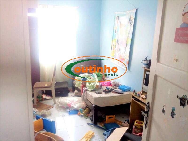 Apartamento à venda com 2 quartos, 68m² - Foto 10