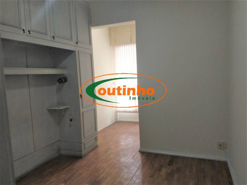 Apartamento à venda com 2 quartos, 80m² - Foto 9