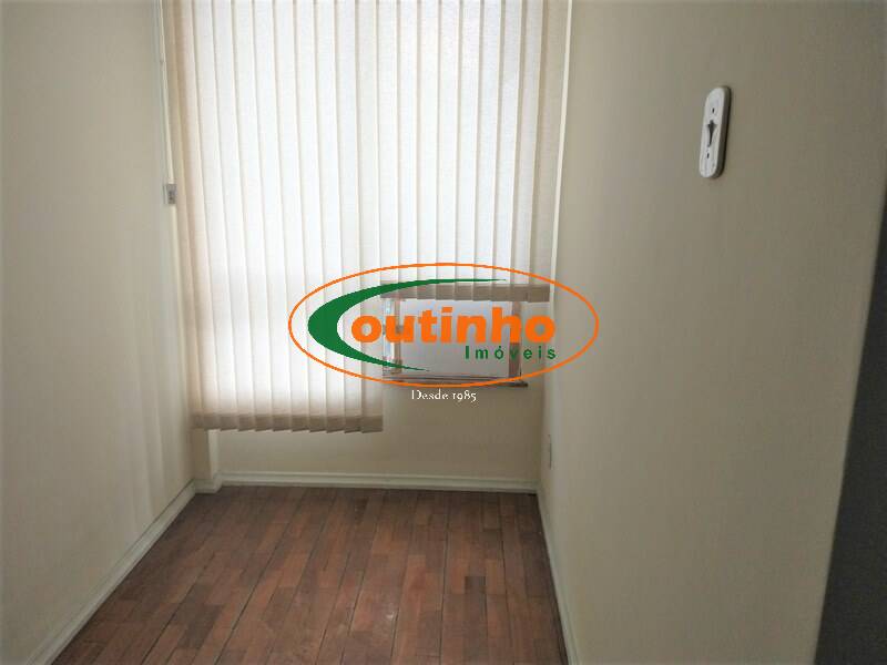 Apartamento à venda com 2 quartos, 80m² - Foto 12