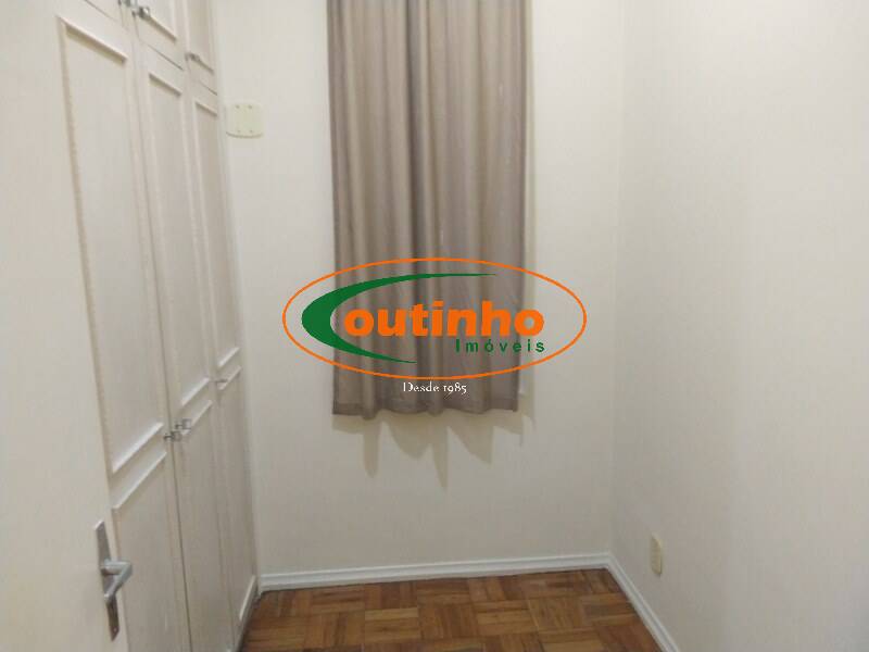 Apartamento à venda com 2 quartos, 80m² - Foto 18