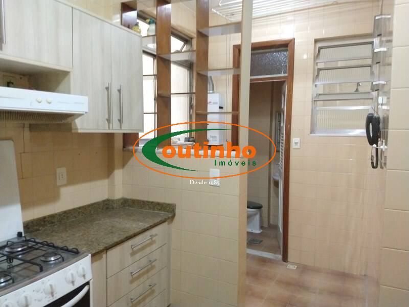 Apartamento à venda com 2 quartos, 80m² - Foto 22