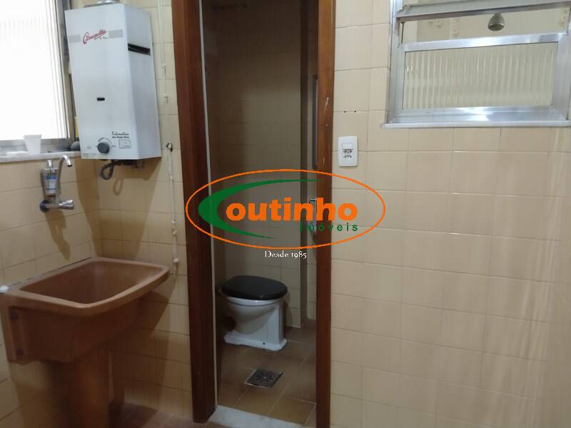 Apartamento à venda com 2 quartos, 80m² - Foto 23