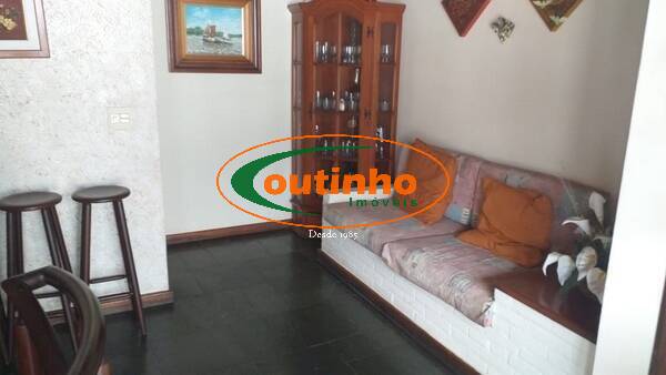 Apartamento à venda com 4 quartos, 156m² - Foto 11