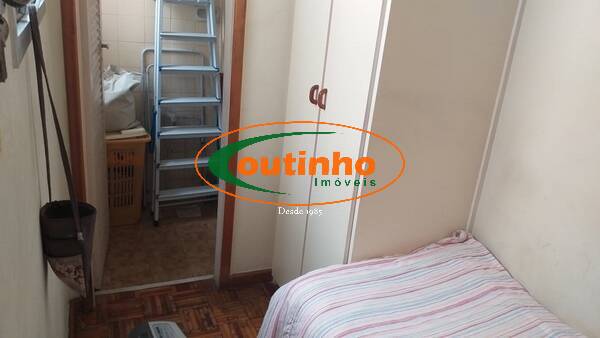 Apartamento à venda com 4 quartos, 156m² - Foto 20