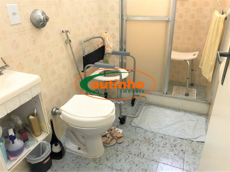 Apartamento à venda com 2 quartos, 95m² - Foto 13