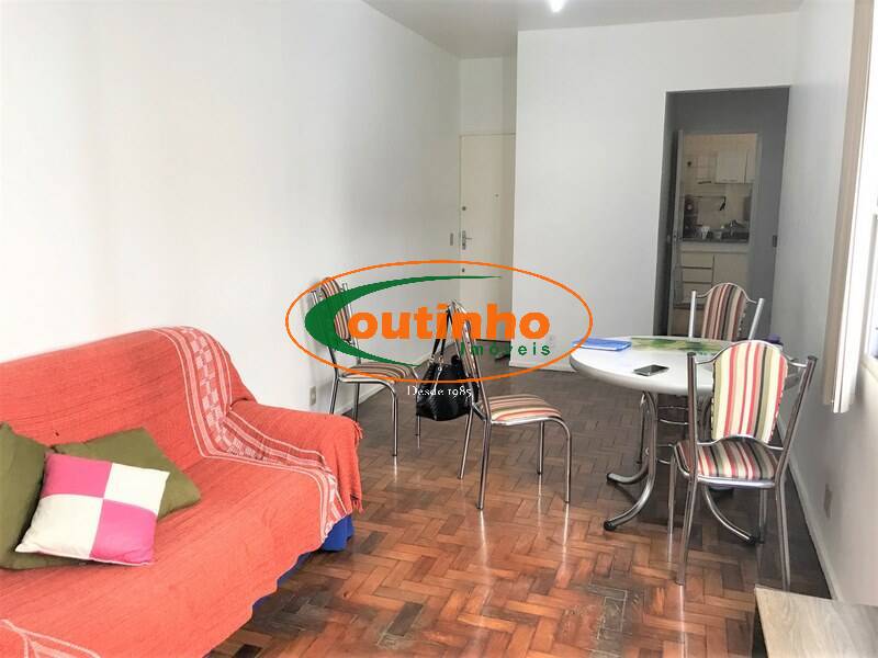 Apartamento à venda com 2 quartos, 95m² - Foto 2