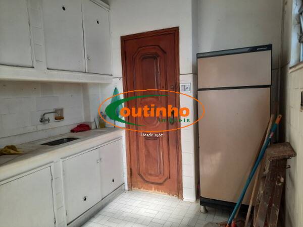 Apartamento à venda com 2 quartos, 73m² - Foto 28