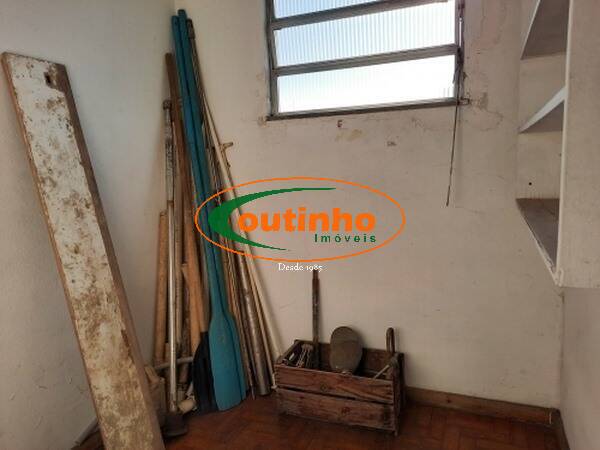 Apartamento à venda com 2 quartos, 73m² - Foto 29