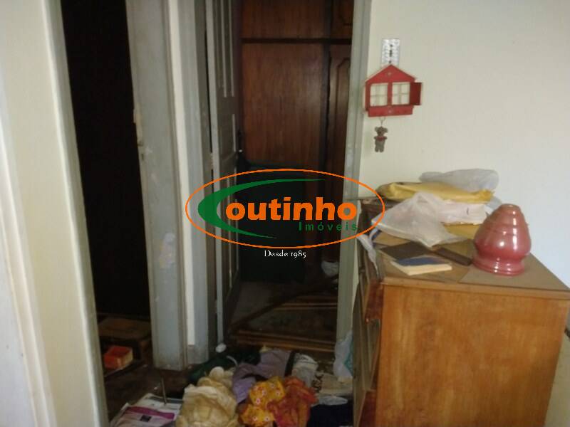 Casa à venda com 6 quartos, 400m² - Foto 49