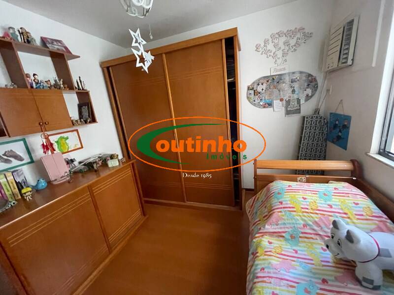 Apartamento à venda com 3 quartos, 115m² - Foto 10