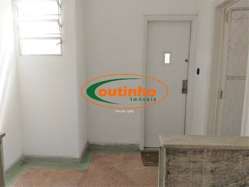 Cobertura à venda com 3 quartos, 200m² - Foto 5