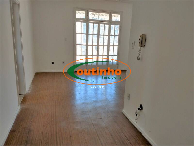 Cobertura à venda com 3 quartos, 200m² - Foto 6