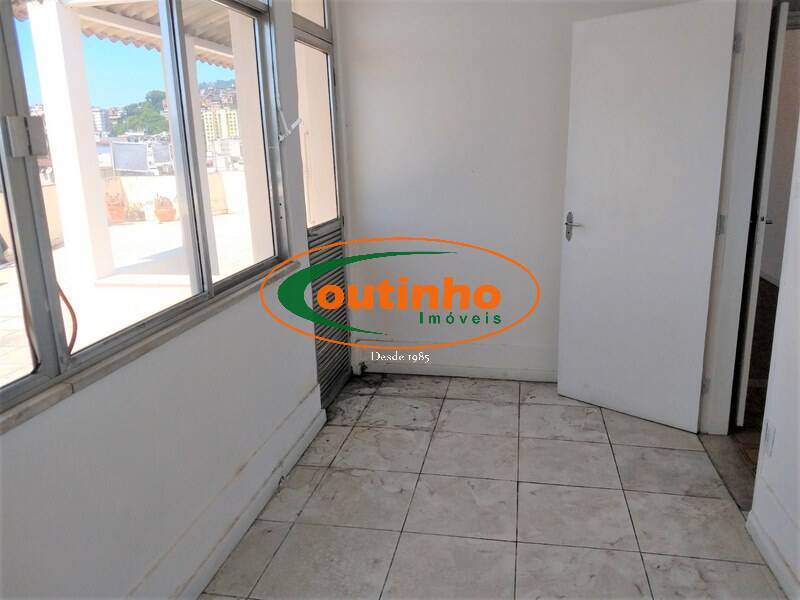 Cobertura à venda com 3 quartos, 200m² - Foto 50