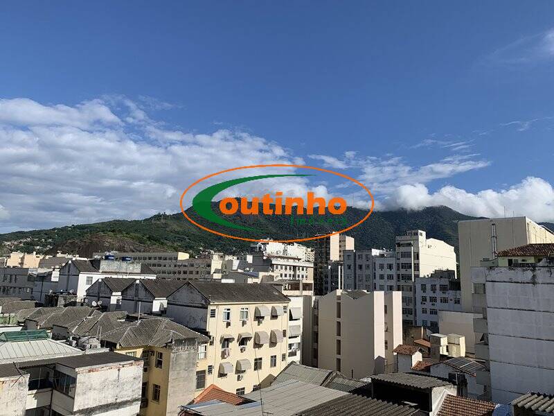 Apartamento à venda com 2 quartos, 85m² - Foto 5