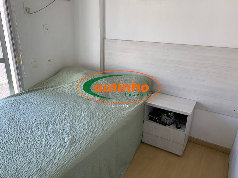 Apartamento à venda com 2 quartos, 85m² - Foto 12