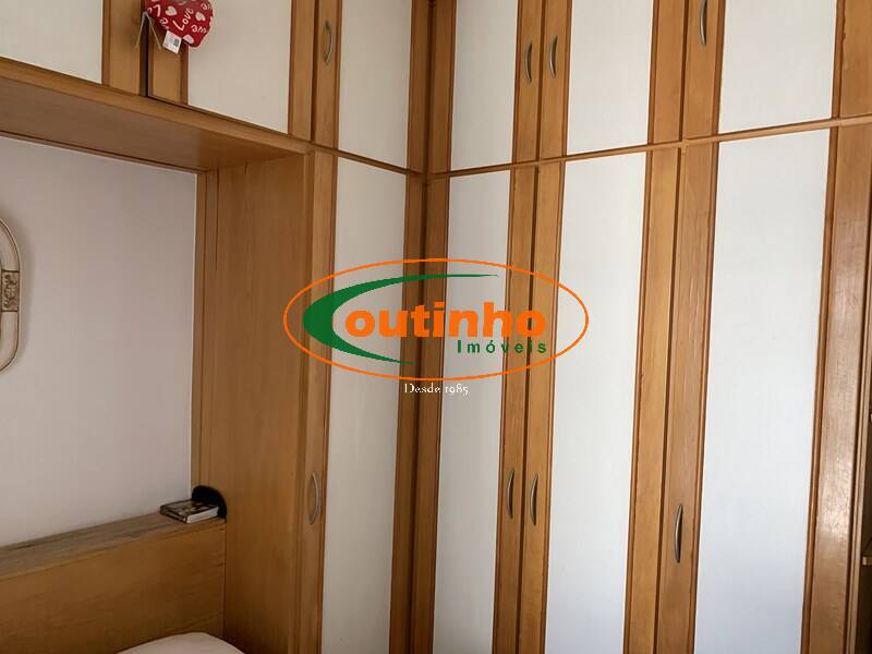 Apartamento à venda com 2 quartos, 85m² - Foto 17