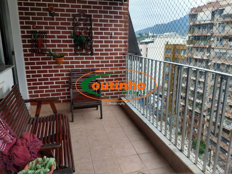 Apartamento à venda com 2 quartos, 88m² - Foto 3