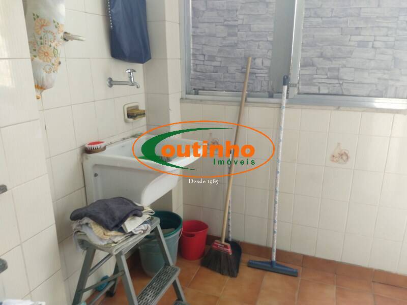 Apartamento à venda com 2 quartos, 88m² - Foto 31