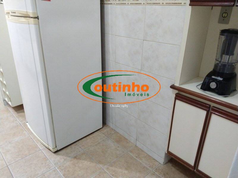 Apartamento à venda com 3 quartos, 84m² - Foto 34