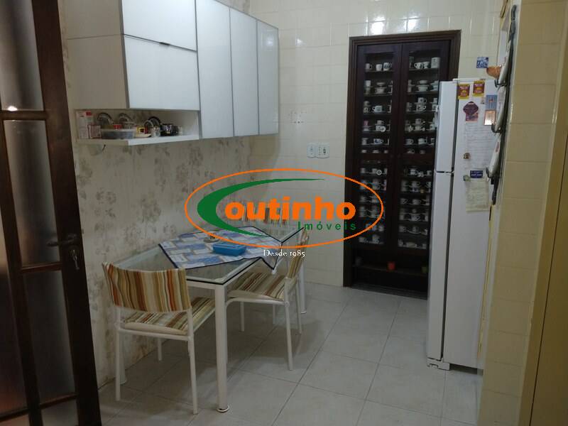 Apartamento à venda com 3 quartos, 103m² - Foto 33