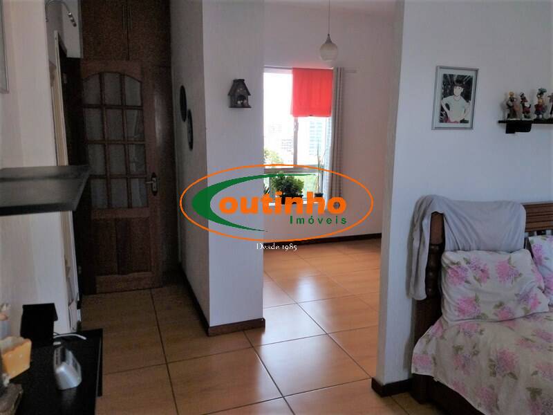 Apartamento à venda com 4 quartos, 185m² - Foto 18