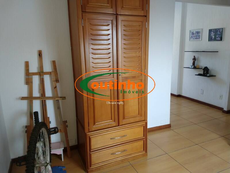 Apartamento à venda com 4 quartos, 185m² - Foto 21