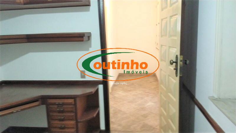 Casa à venda com 4 quartos, 101m² - Foto 12