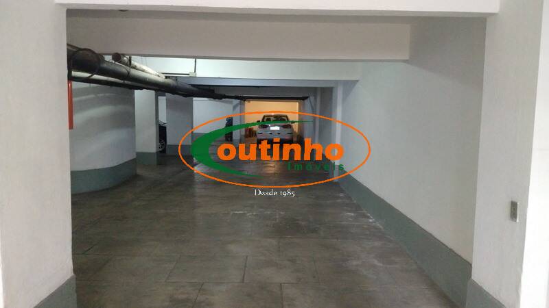 Apartamento à venda com 3 quartos, 102m² - Foto 27