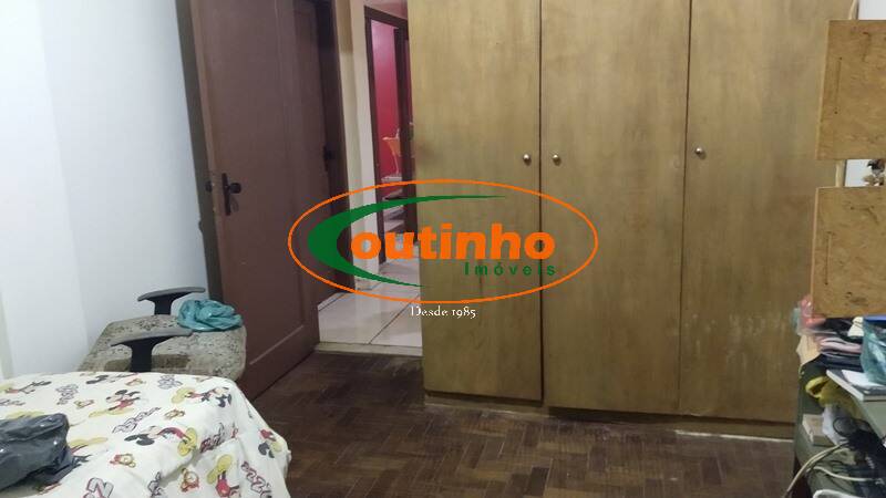 Apartamento à venda com 3 quartos, 213m² - Foto 23