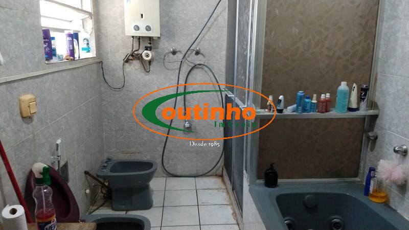 Apartamento à venda com 3 quartos, 213m² - Foto 29