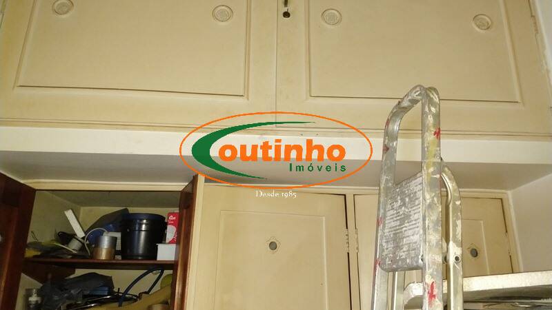 Apartamento à venda com 3 quartos, 213m² - Foto 46